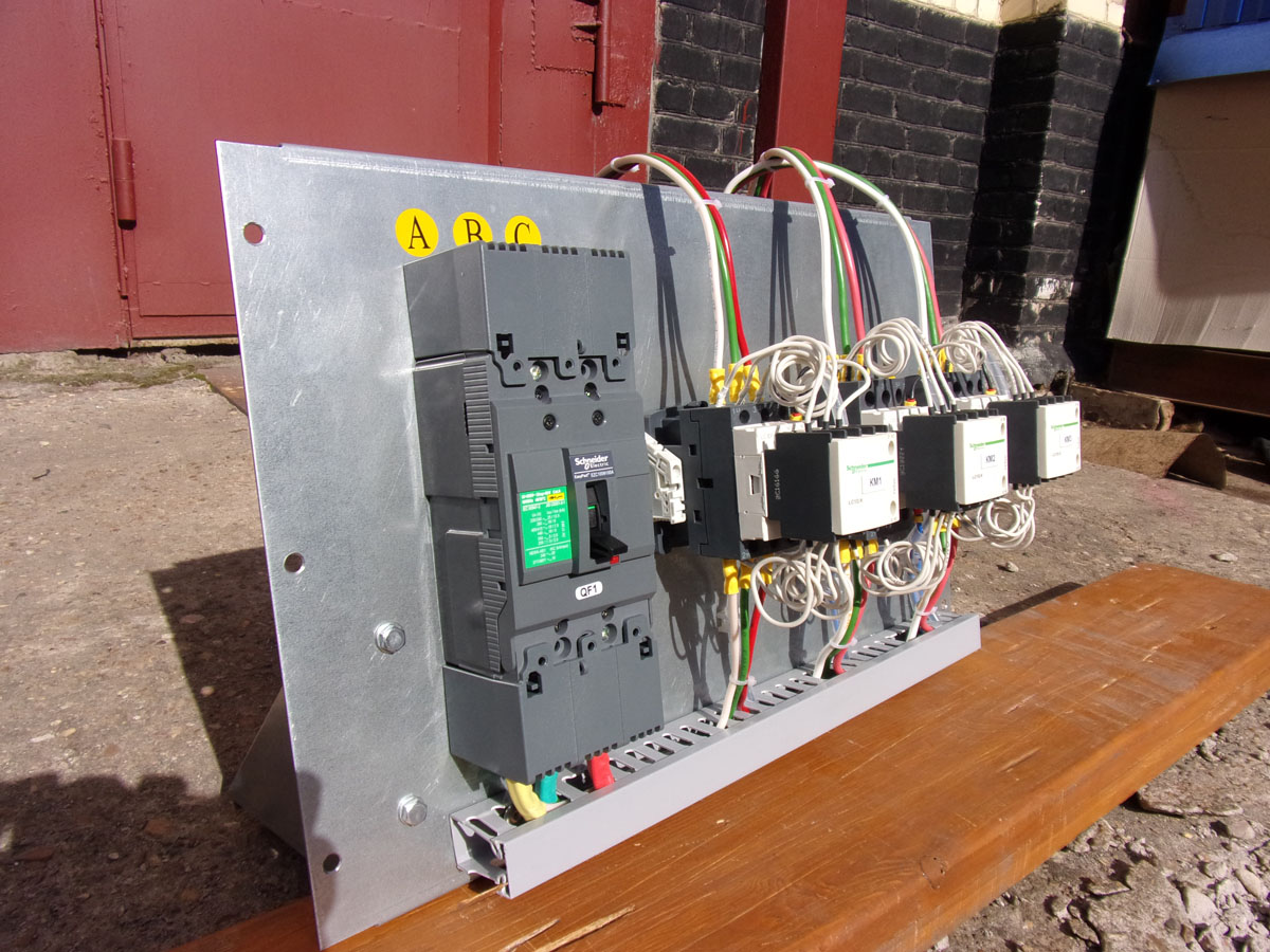 Конденсаторный модуль (Schneider Electric, фото 4)